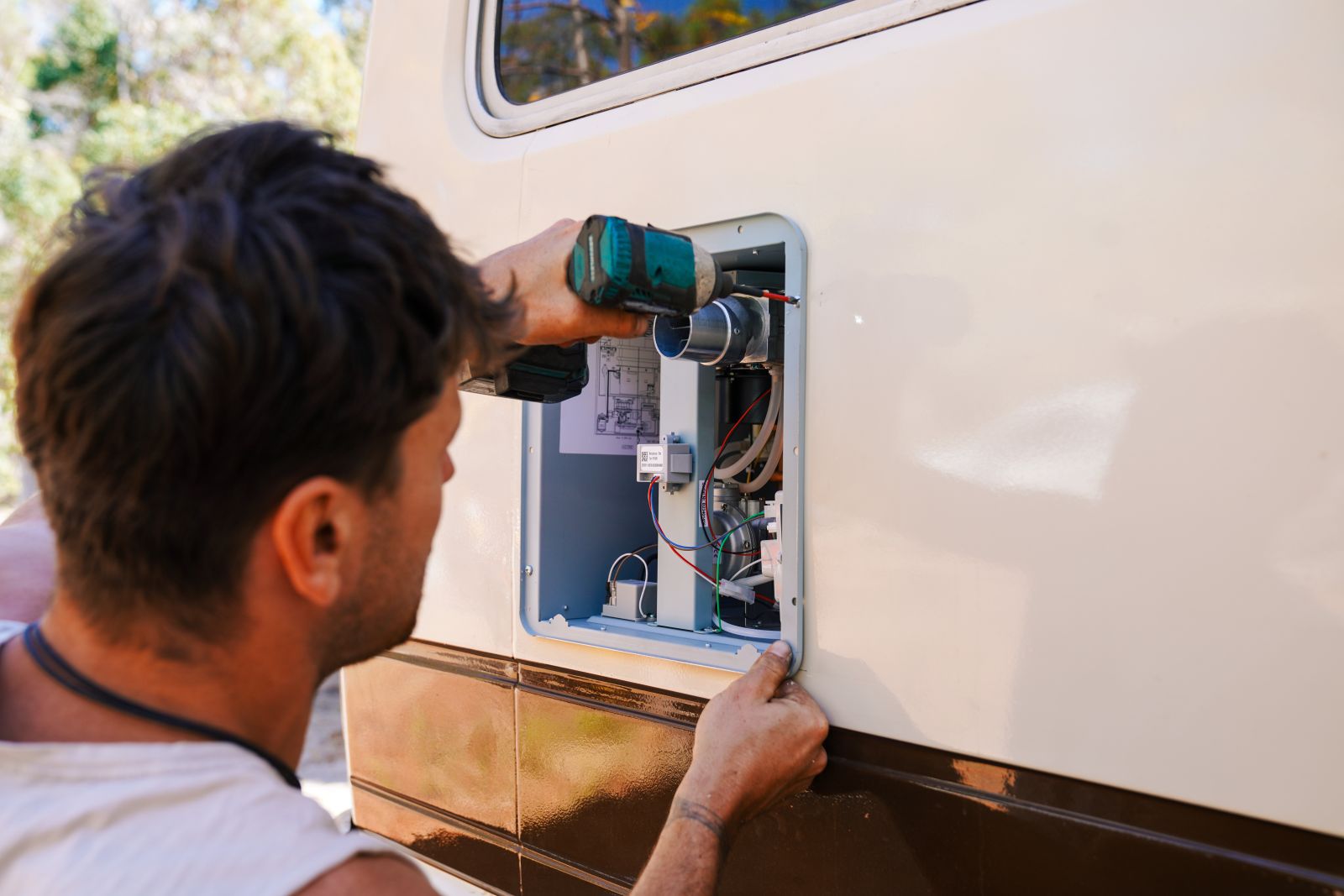 Camec Hot Water System